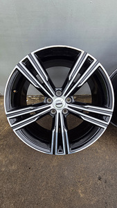 5x108 19" (8J, ET42) Volvo OEM 32143049 (3 foto / 10)