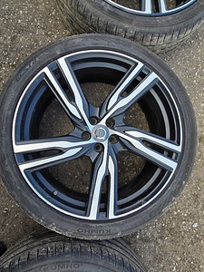 Veljed rehvidega Volvo XC90 275/35/22 (2 foto / 7)