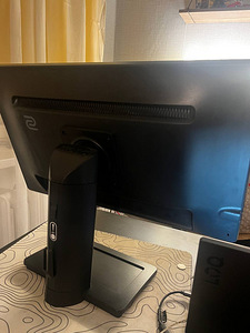 Benq Zowie XL2411P 144HZ (2 фото из 2)