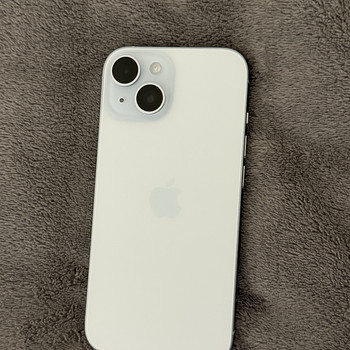 iPhone 15