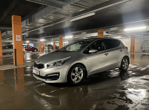 KIA CEED 2013 (4 foto / 5)