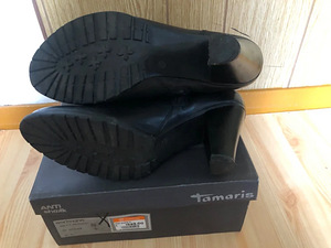 Зимние сапоги Tamaris из натуральной кожи, внутри с мехом (4 фото из 6)
