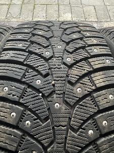 Nankang Ice Activa 235/40/18 (2 foto / 2)