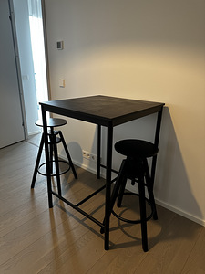 IKEA RÖNNINGE baarilaud ja 2 DALFRED baaritooli (1 foto / 3)