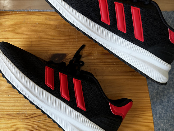 Tossud " Adidas"