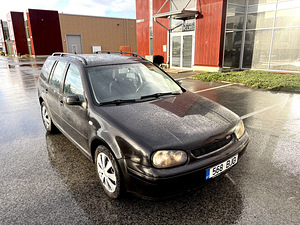 Volkswagen Golf (3 фото из 15)