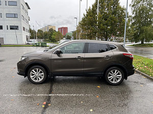 Nissan Qashqai (3 фото из 8)
