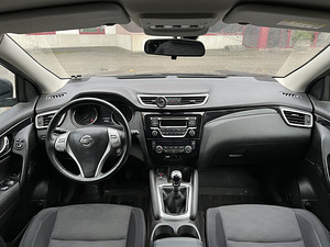 Nissan Qashqai (7 фото из 8)