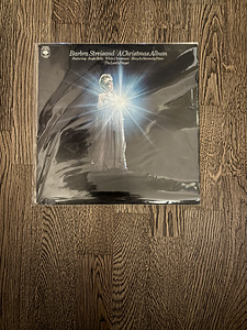 Рождественские LP-альбомы (8 фото из 10)