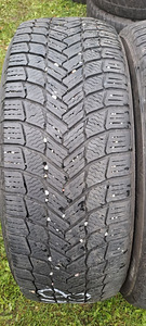 M+S / 235 60 18 / Michelin X-Ice Snow (2 фото из 3)