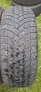 M+S / 235 60 18 / Michelin X-Ice Snow (3 фото из 3)