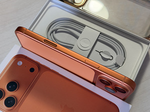 Apple iPhone 17 Pro Max Orange 256GB nagu uus! (3 foto / 9)