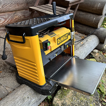 Рейсмусовый станок DeWalt
