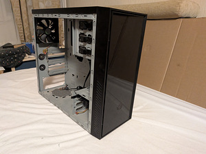 Cooler Master 550 Silencio ATX (2 фото из 6)