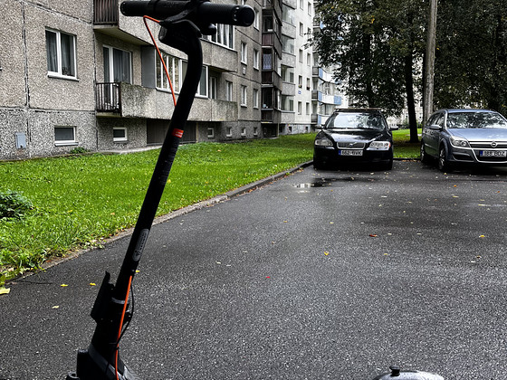 Продаю электросамокат