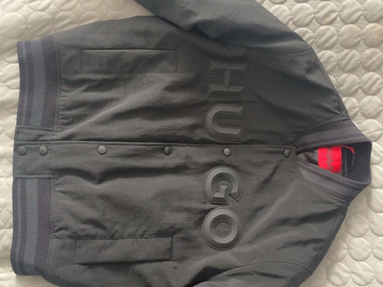 Бомбер Hugo Boss