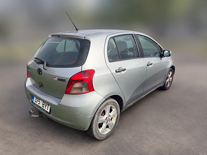 Toyota Yaris 1.4 D-4D, 2006 — mootor vajab vahetust (4 foto / 5)
