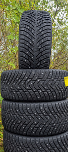 Naastrehvid / 245 45 19 / Nokian Hakkapeliitta 8 (1 foto / 1)