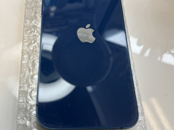 iPhone 12 64GB