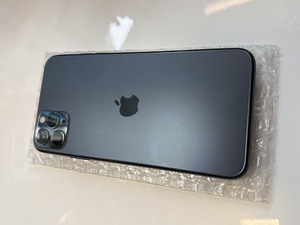 iPhone 11 Pro Max 64GB (1 foto / 4)