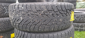 M+S / 205 60 16 / Nokian Hakkapeliitta R3 (1 фото из 4)