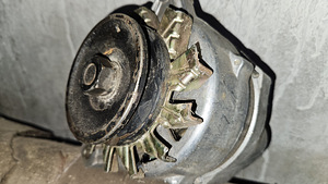 Generaator GAZ-2401 Volga (2 foto / 2)