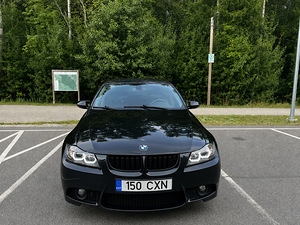 BMW e90 330xi (1 foto / 6)