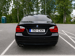 BMW e90 330xi (5 foto / 6)