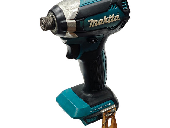 Аккумуляторная дрель Makita DTD153 без акку