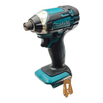 Akutrell Makita DTD152 ilma akuta