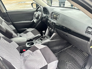 Mazda CX-5 (5 foto / 8)