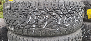 M+S / 195 65 15 / Nokian Hakkapeliitta R3 (3 foto / 3)
