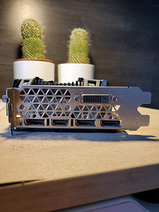 Inno3D GeForce GTX 1060 3GB iChill HerculeZ (3 foto / 4)