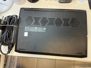 Lenovo IdeaPad Gaming 3 15ACH6 (3 foto / 8)