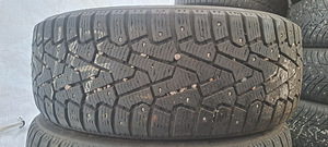 Шипованные шины / 225 55 17 / Pirelli (1 фото из 3)