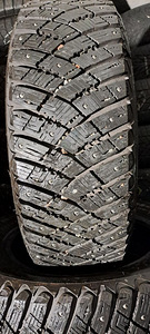 Шипованные шины / 195 65 15 / Goodyear (1 фото из 3)