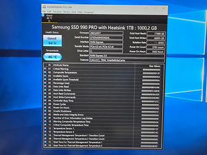 Samsung 990 PRO 1TB NVMe M.2 SSD с радиатором охлаждения (4 фото из 9)