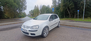 M/V Volkswangen Golf MK5 (2 foto / 6)
