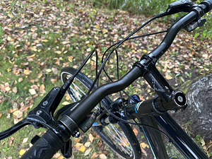 Hübriidratas Merida Crossway Striker 28” M / L - raam ! (5 foto / 10)
