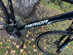Hübriidratas Merida Crossway Striker 28” M / L - raam ! (6 foto / 10)