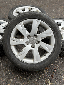 17" Audi A5 originaalveljed 5x112 + naastrehvid 225/50/17 (1 foto / 9)