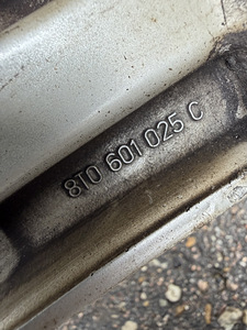 17" Audi A5 originaalveljed 5x112 + naastrehvid 225/50/17 (8 foto / 9)