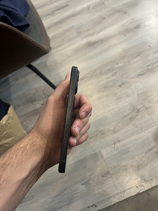 Müüa Apple iPhone 16 128GB, Black (5 foto / 6)