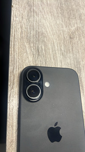 Müüa Apple iPhone 16 128GB, Black (6 foto / 6)