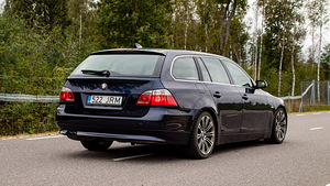 BMW 530D 160 кВт 2005 (3 фото из 11)