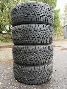 245/40/18 Federal Himalaya naastrehvid 8mm dot2022 (1 foto / 7)