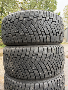 245/40/18 Federal Himalaya naastrehvid 8mm dot2022 (3 foto / 7)