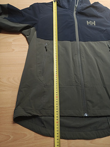 Helly Hansen (4 фото из 8)