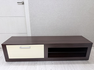 TV aluskapp (1 foto / 2)