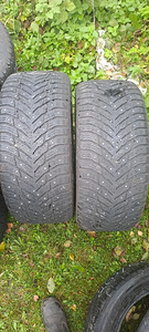 Naastrehvid / 255 45 19 / Nokian Hakkapeliitta 10 (2 foto / 2)